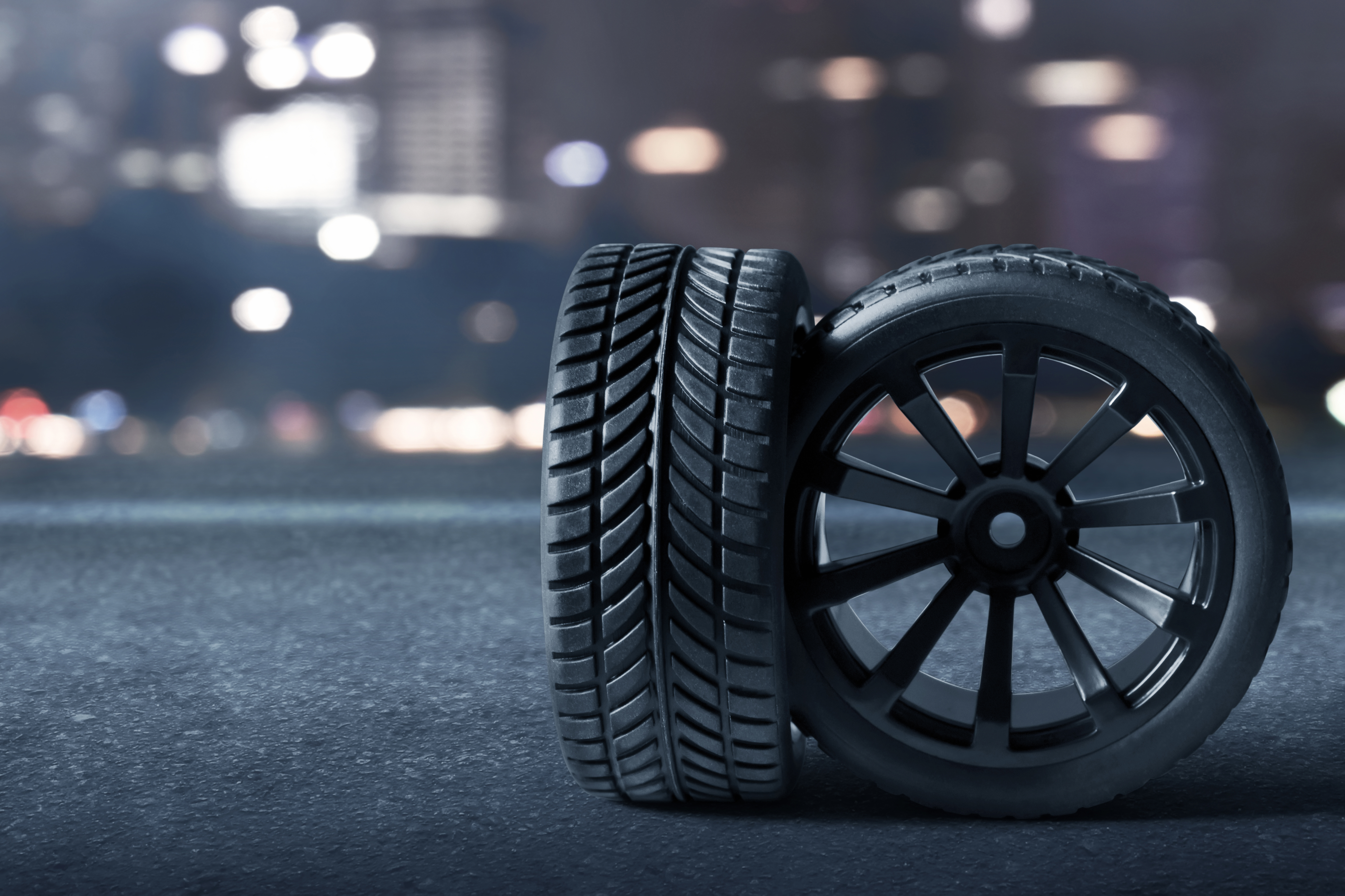 How to Find the Right Pirelli Tyres for City and Highway Driving