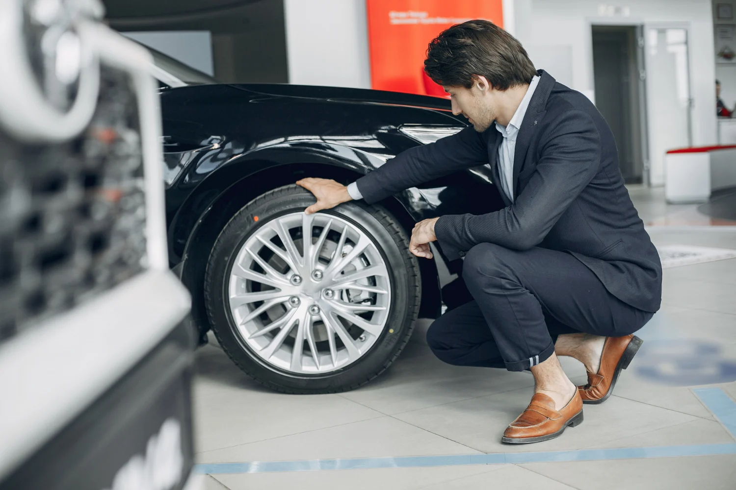 How to Spot Genuine Bridgestone Tyres Before You Buy in Dubai